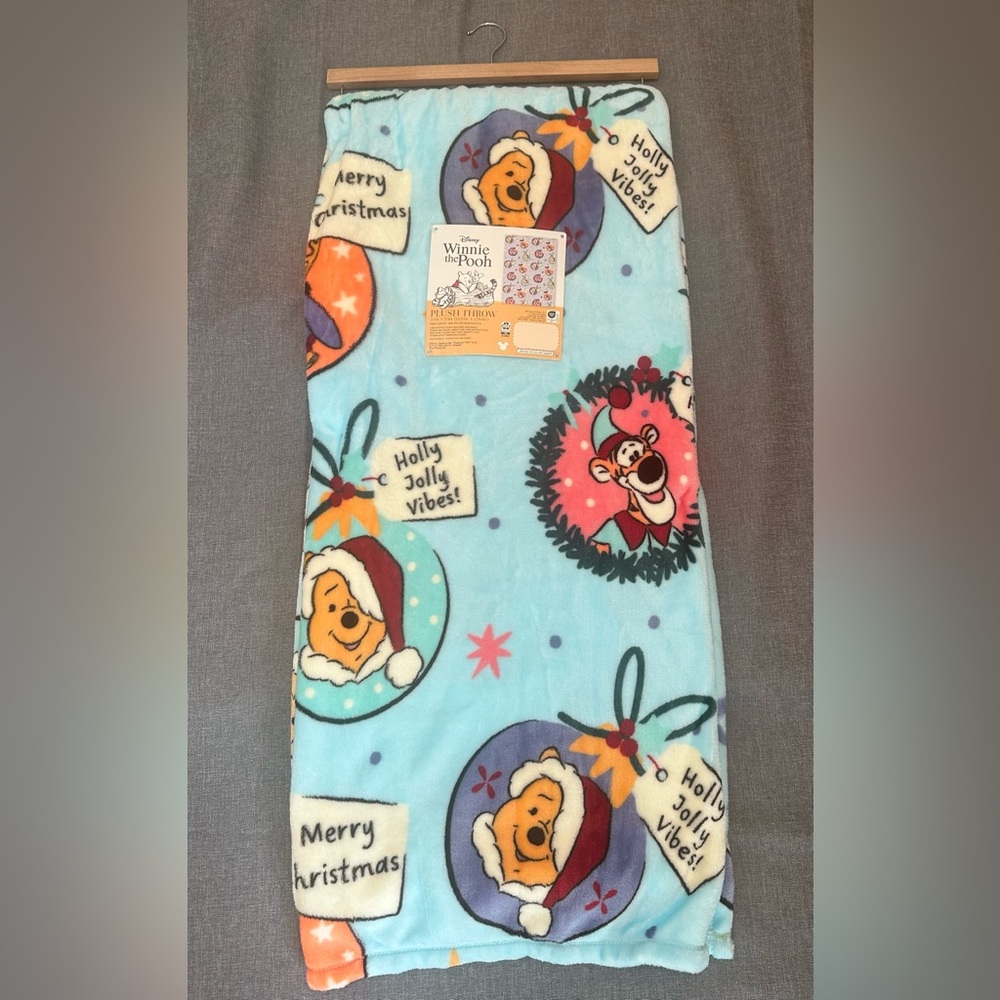 Winnie The Pooh Holly Jolly Christmas Throw Blanket